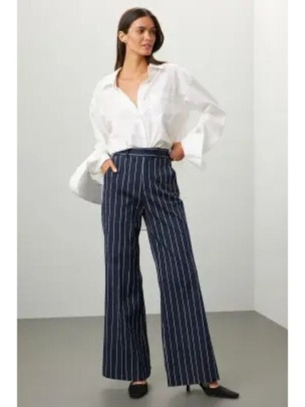 R-31. Rosie Assoulin Dramatic Trousers US 0